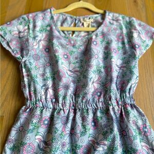 One Step Up Lavender Floral Short Sleeve Dress Size 10/12 🌺 🐥